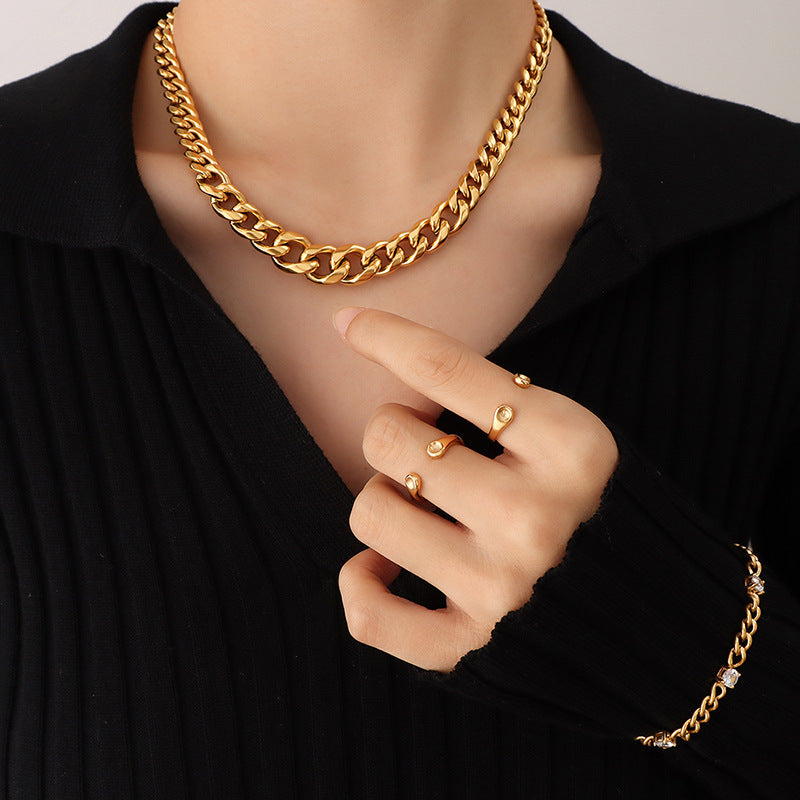 Hip-Hop Style Cuban Chain Necklace in Gold Plated Titanium Steel - Unisex Jewelry by Planderful