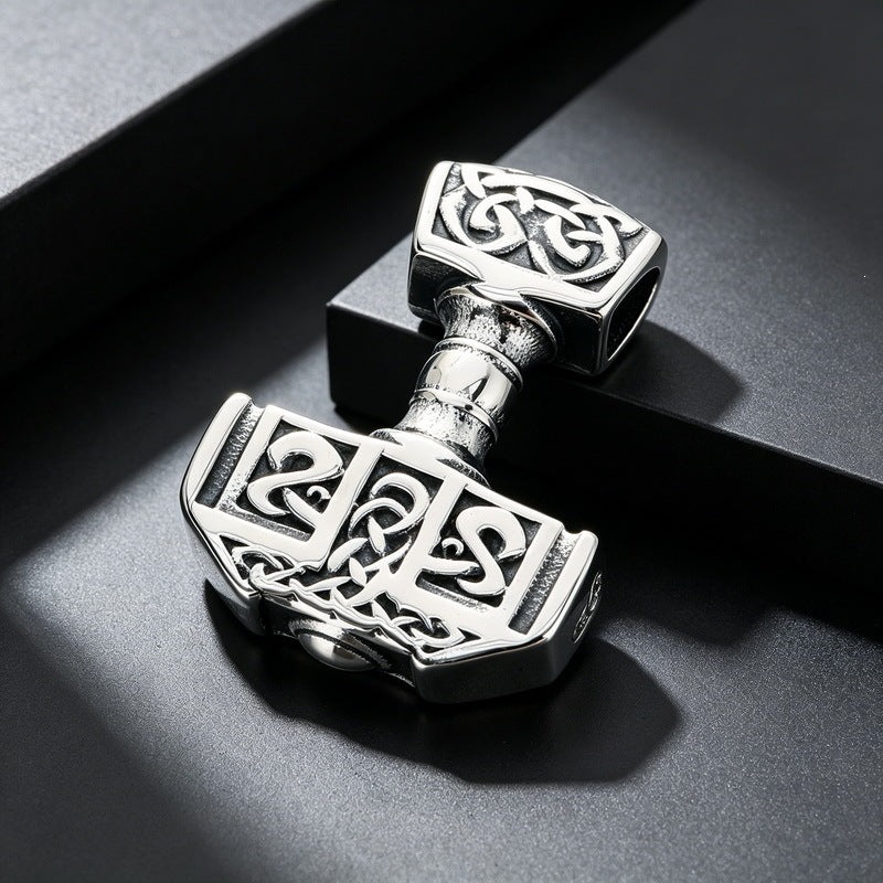Nordic Viking Quake Stainless Steel Men's Pendant Vintage Irish Knot Mythical Pendant Necklace