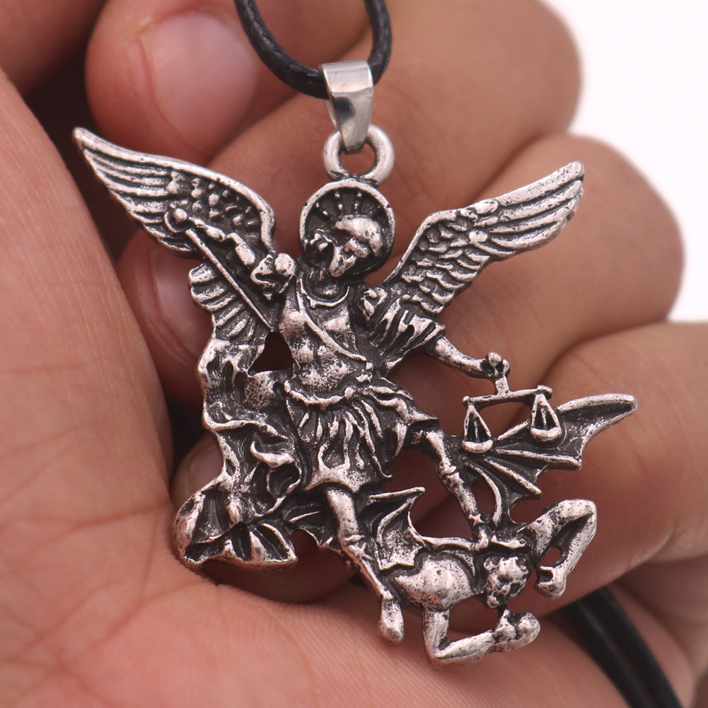 Archangel Wings Necklace: Vintage European and American Style Alloy Jewelry