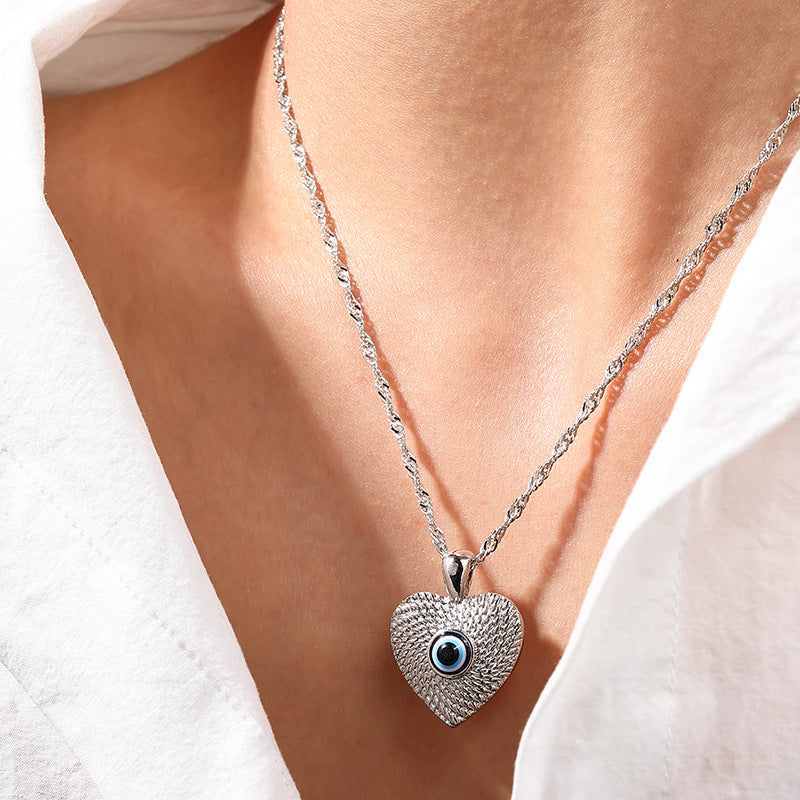 Vintage Love Devil's Eye Women's Metal Pendant Necklace - Elegant Vienna Verve Collection