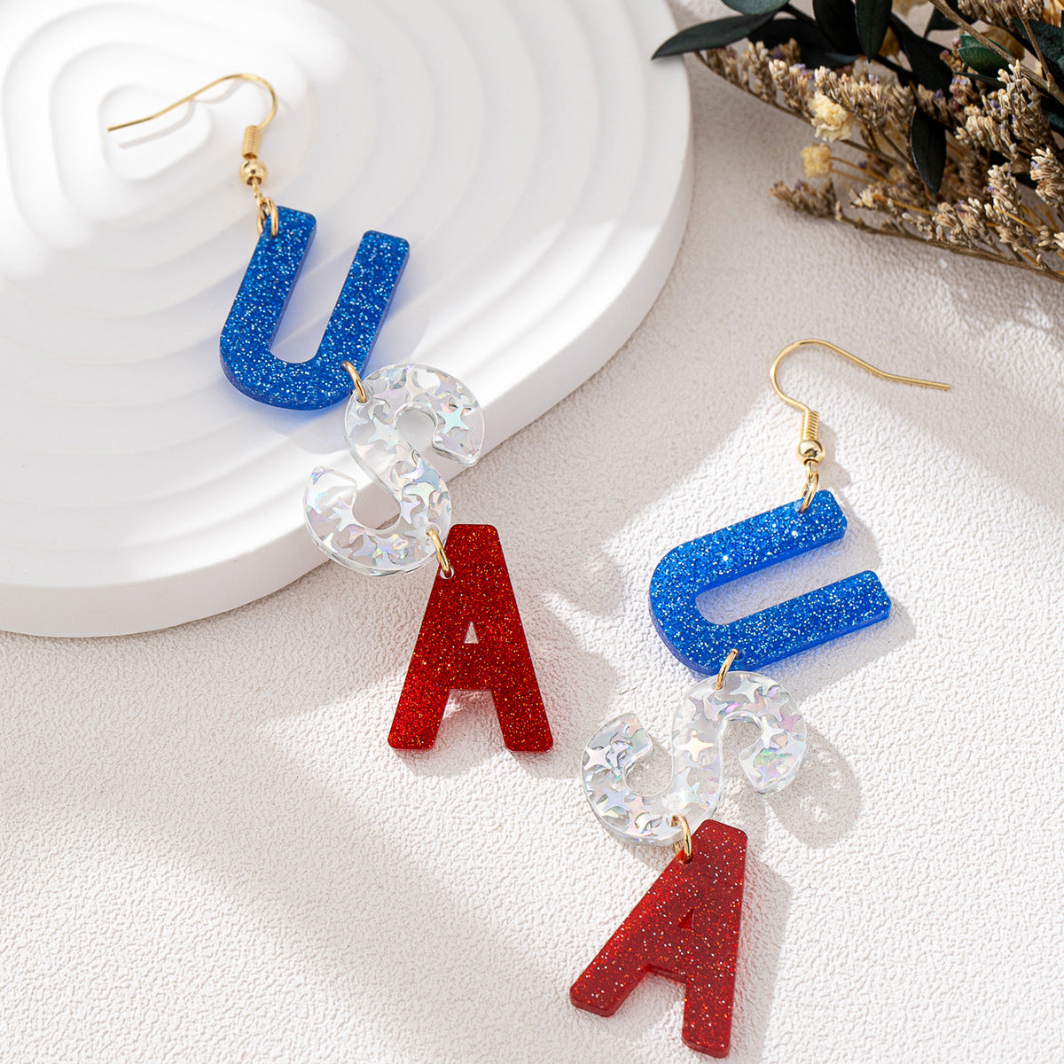 Planderful Vienna Verve Earrings – Colorful Acrylic Design for American Independence Day