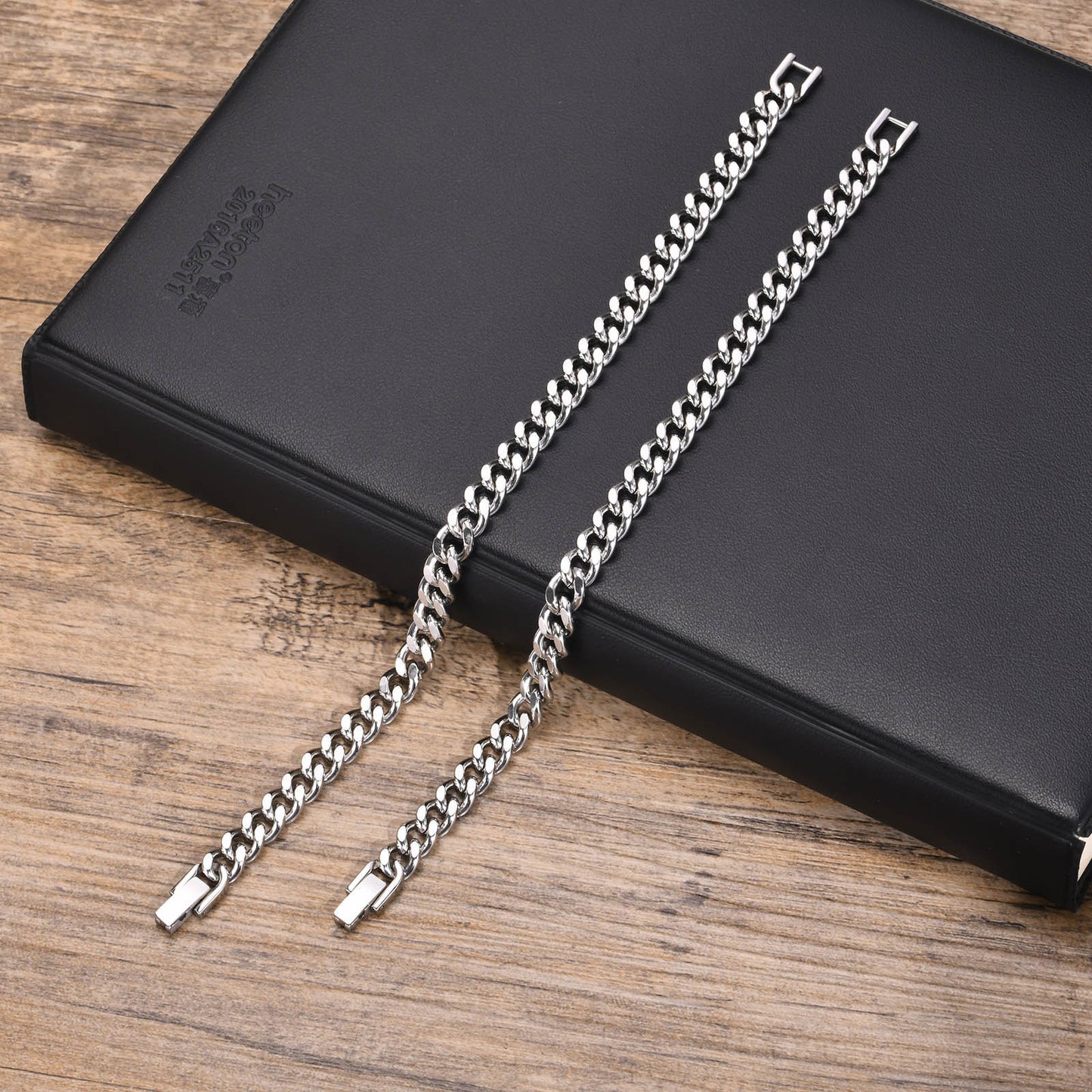 Titanium Steel Jewelry Stainless Steel Cuban Chain for Men