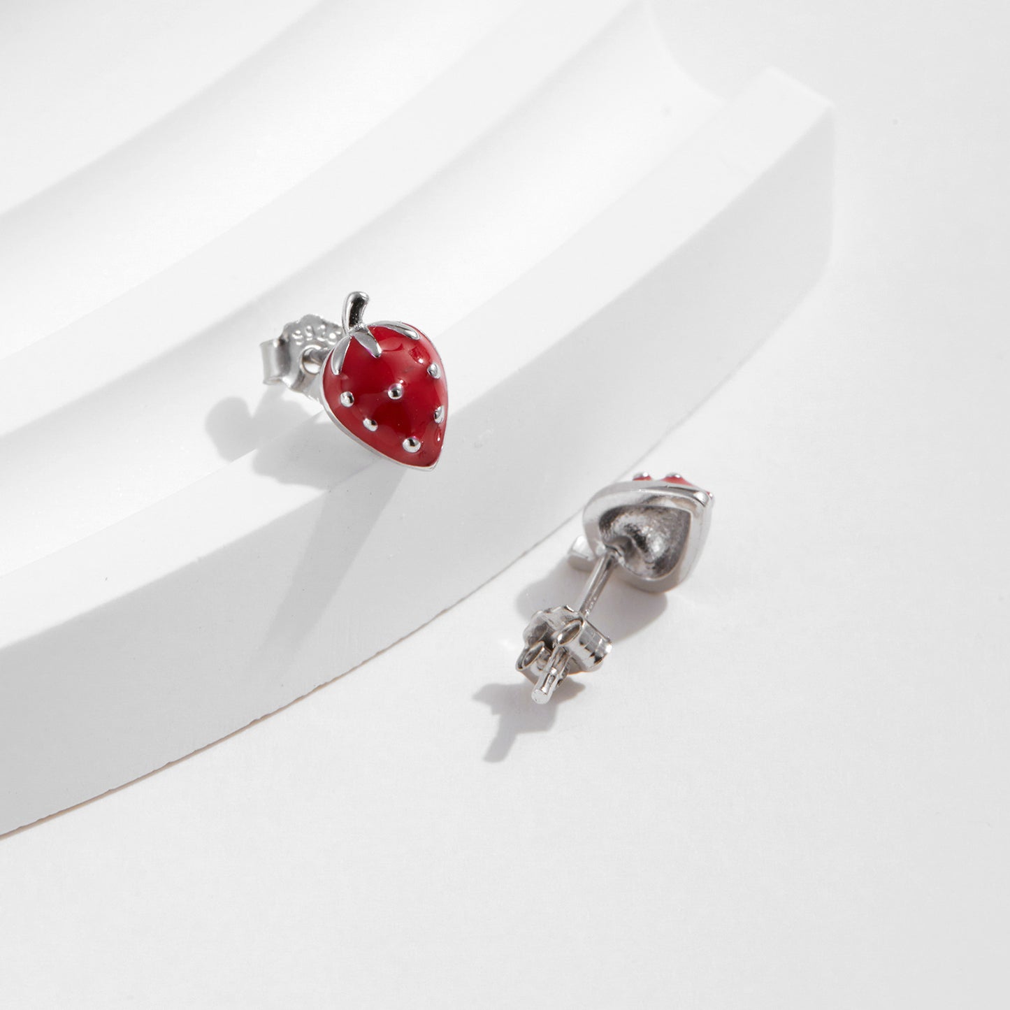 Planderful Everyday Genie Strawberry Stud Earrings – Cute and Playful Design