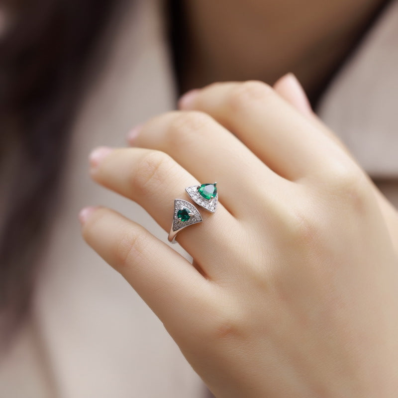 Planderful Gala Fireworks Ring – Light Luxury Fashion Personalized Emerald Treasure