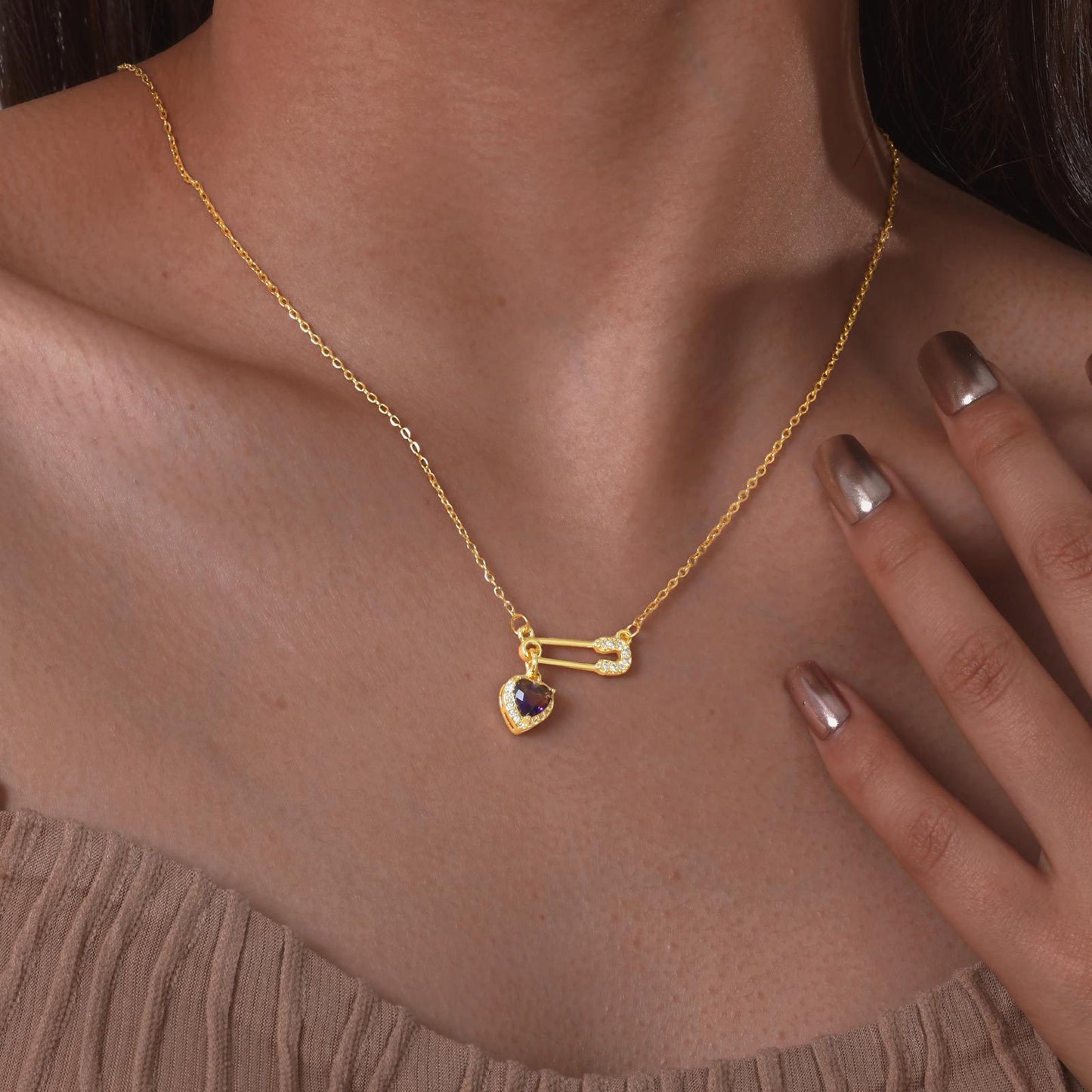 Stainless Steel Flat Cross Chain Heart-Shaped Zircon Copper Pin Necklace