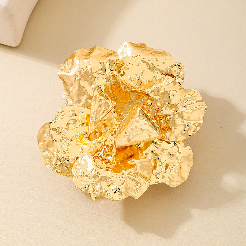 Fashionable Retro Metal Flower Ring by Planderful for Women