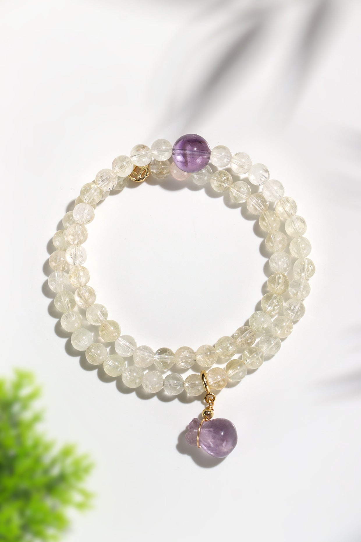 Planderful Fortune's Favor Bracelet – Elegant Natural Yellow Asai Beads