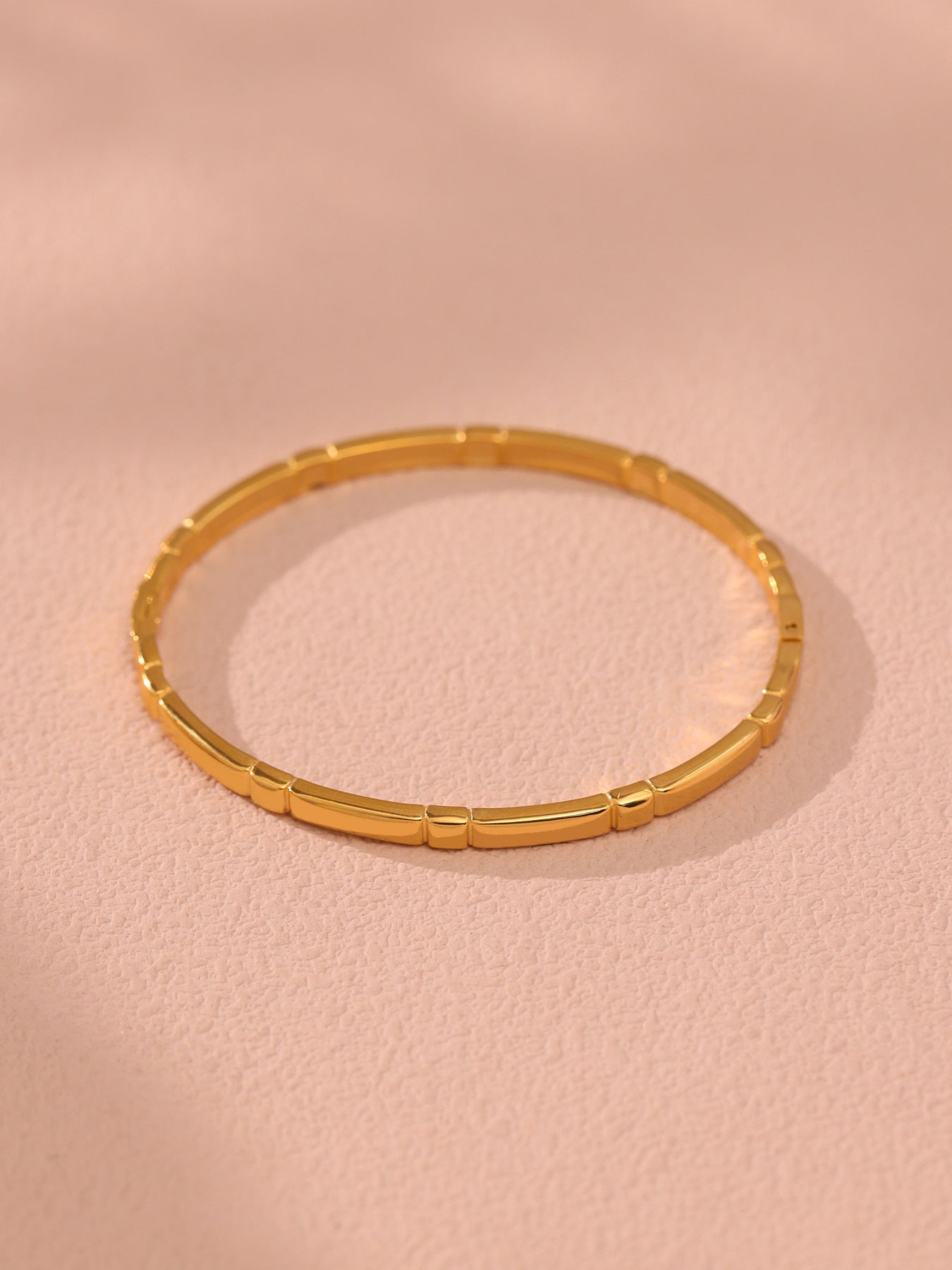 Planderful Ring Buckle Gold Tone Steel Bracelet Women