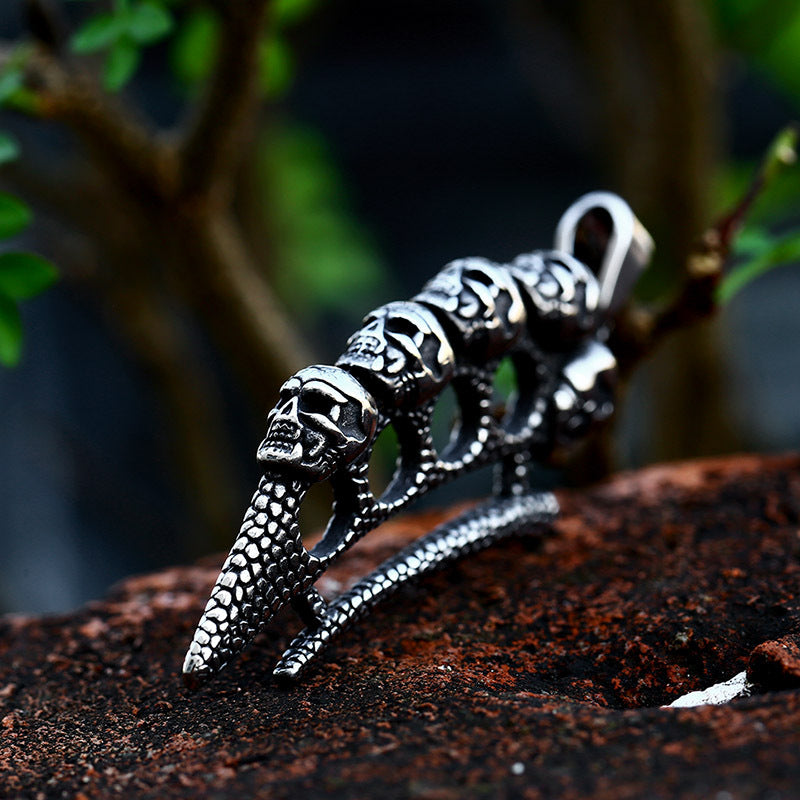 Punk-Inspired Retro Titanium Steel Skull Pendant for Men - Wholesale Hip Hop Jewelry