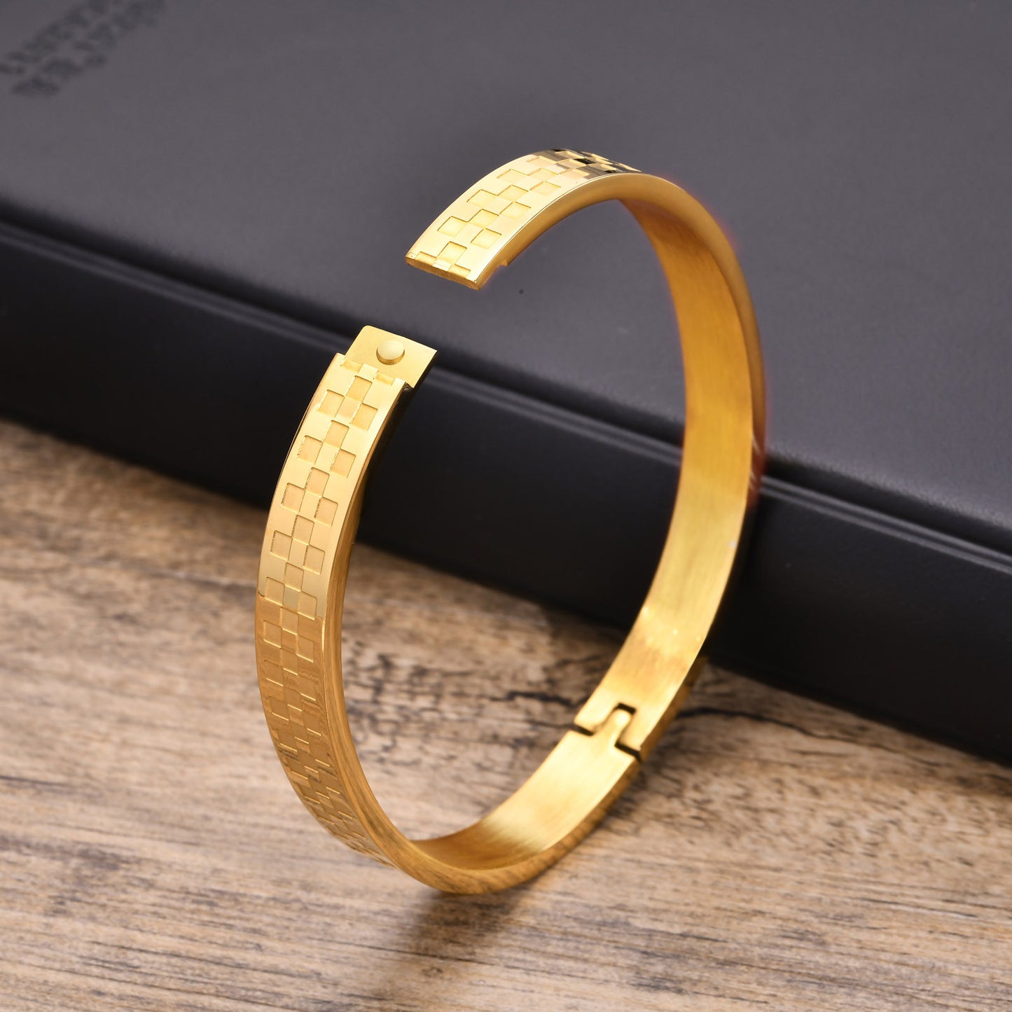 European And American Personality Stainless Steel Checkered Bracelet For Men