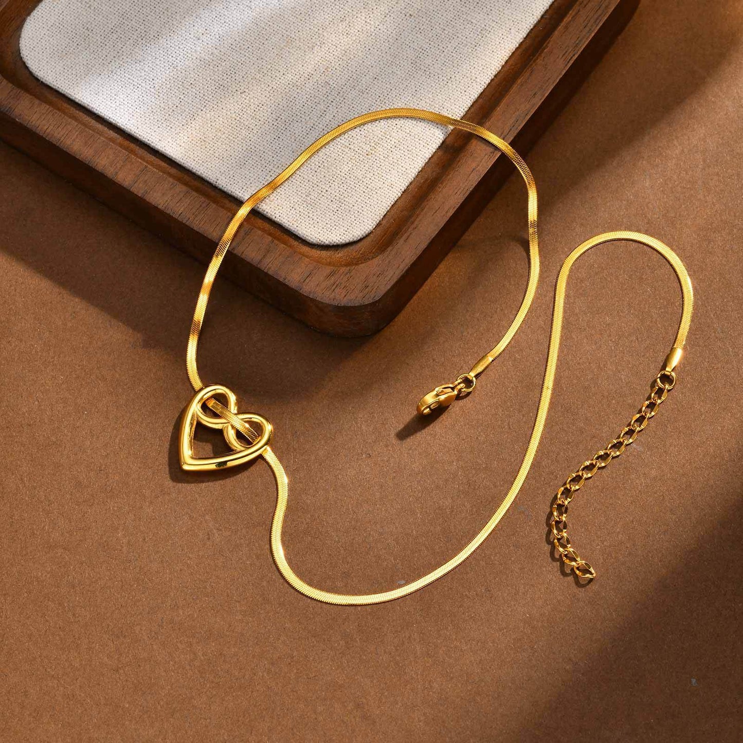 Stainless Steel Twisted Love Infinity Heart-Shaped Infinite Neck Chain Necklace Gold