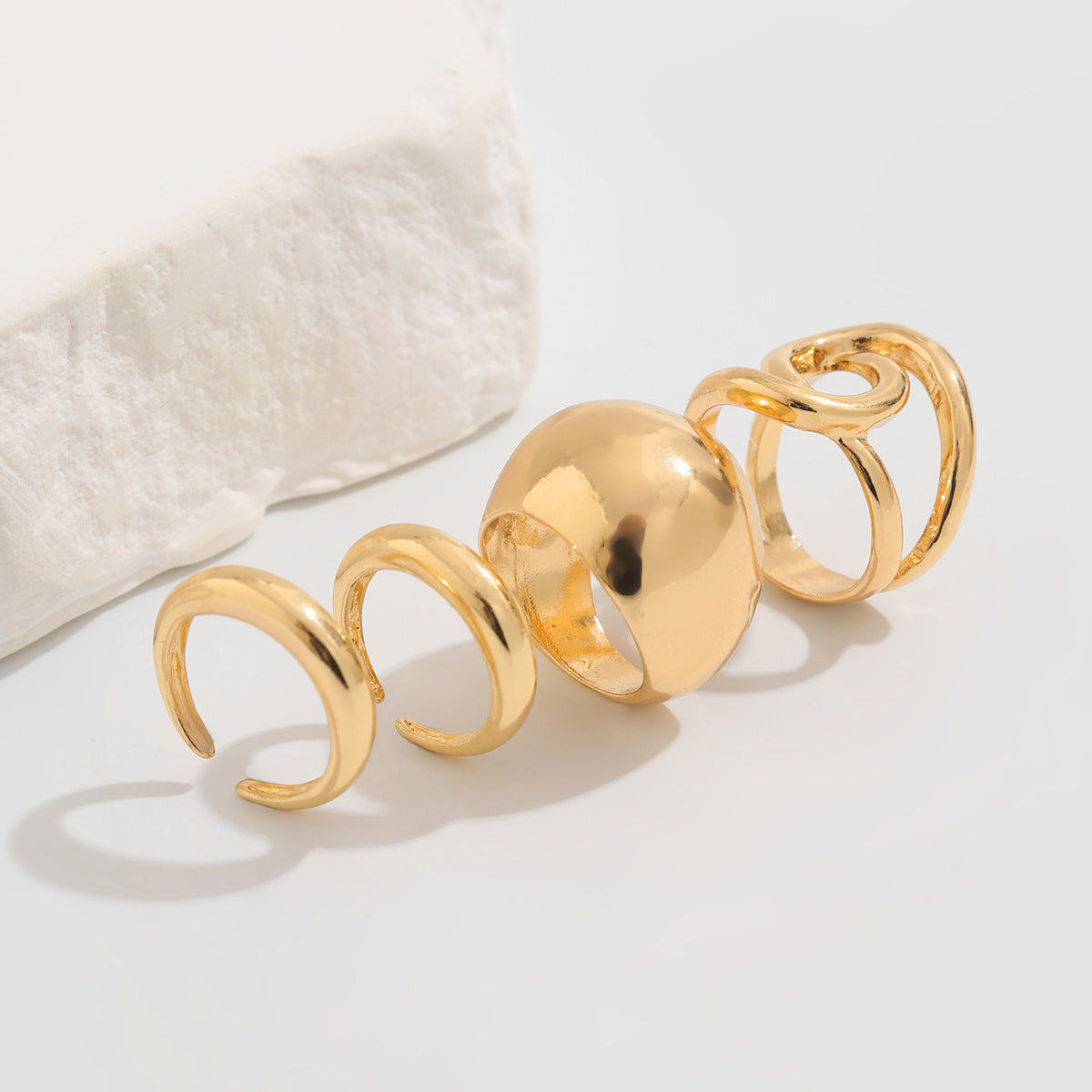 Planderful Vienna Verve Ring Set – Exaggerated Baroque Design