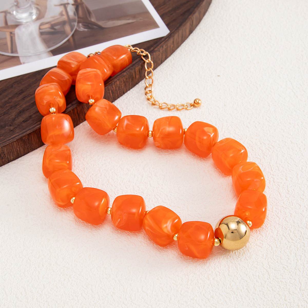 Design Color Resin Beaded Necklace Holiday Style Smudged Multi-Color Collarbone Necklace