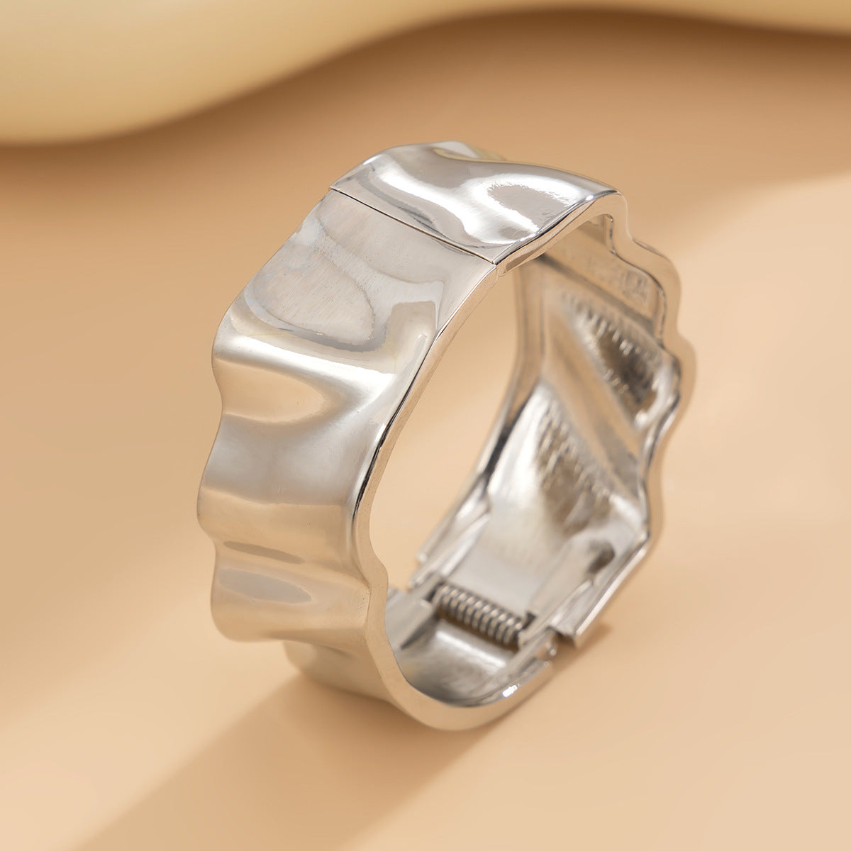 Planderful Vienna Verve Bracelet – Irregular Liquid Metal Texture