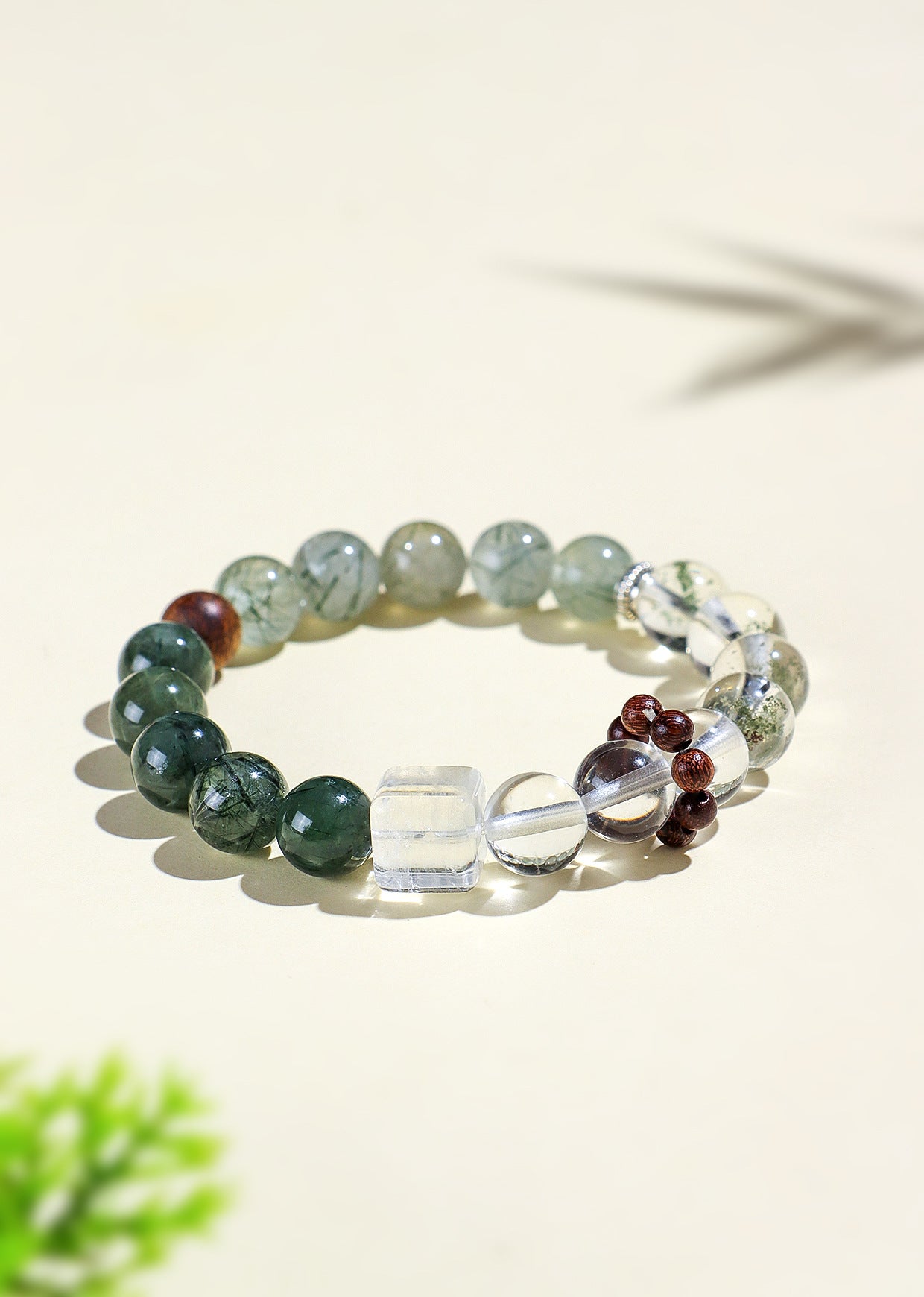 Planderful Fortune's Favor Bracelet – Natural Green Crystal Beads