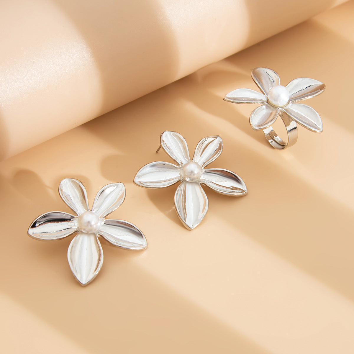 Planderful Vienna Verve Earrings – Exaggerated Irregular Geometric Design