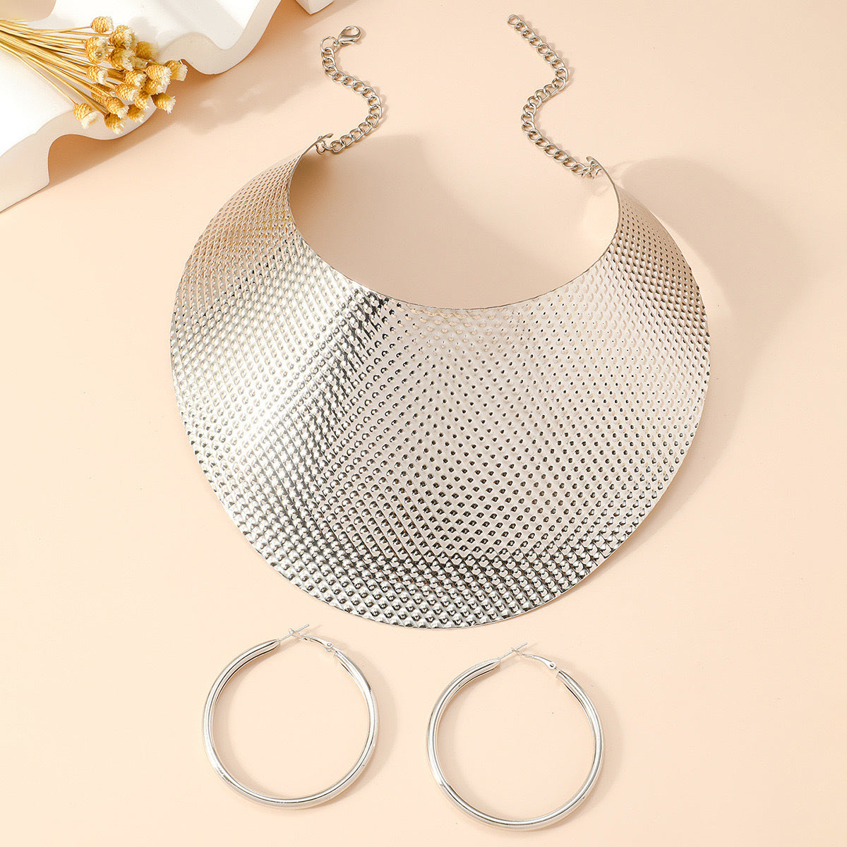 Planderful Savanna Rhythms Necklace and Earrings Set – Bold Geometric Design