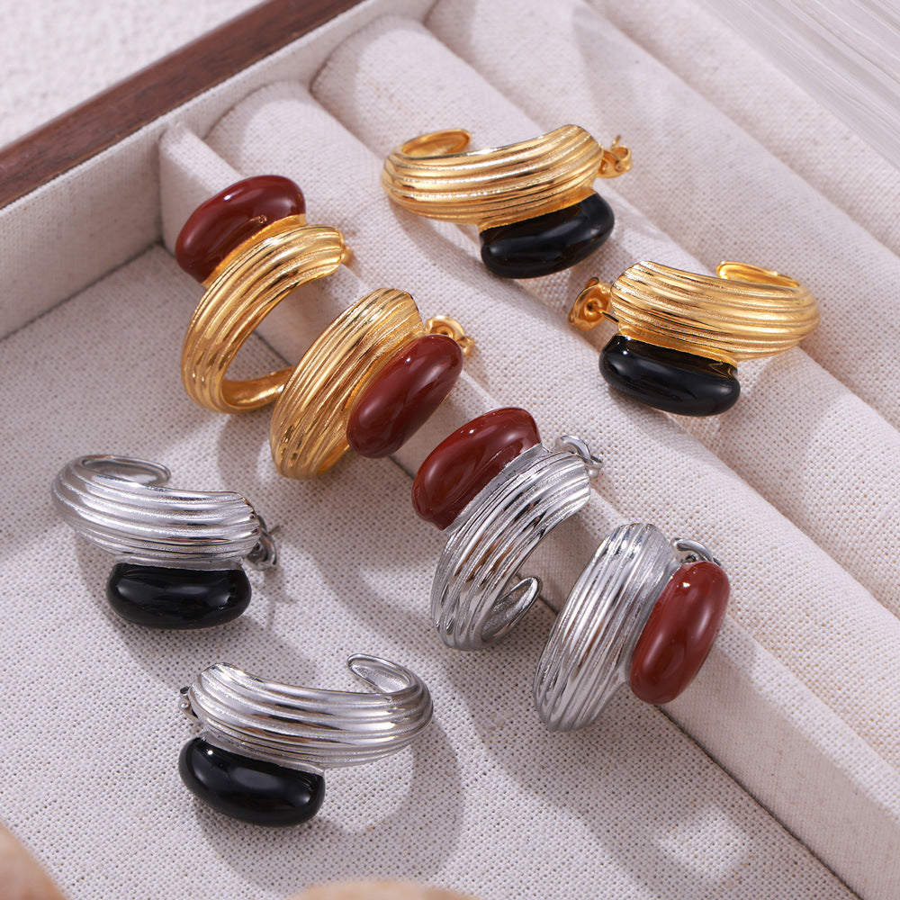 Niche Elegant British Retro Glazed Steel Earrings