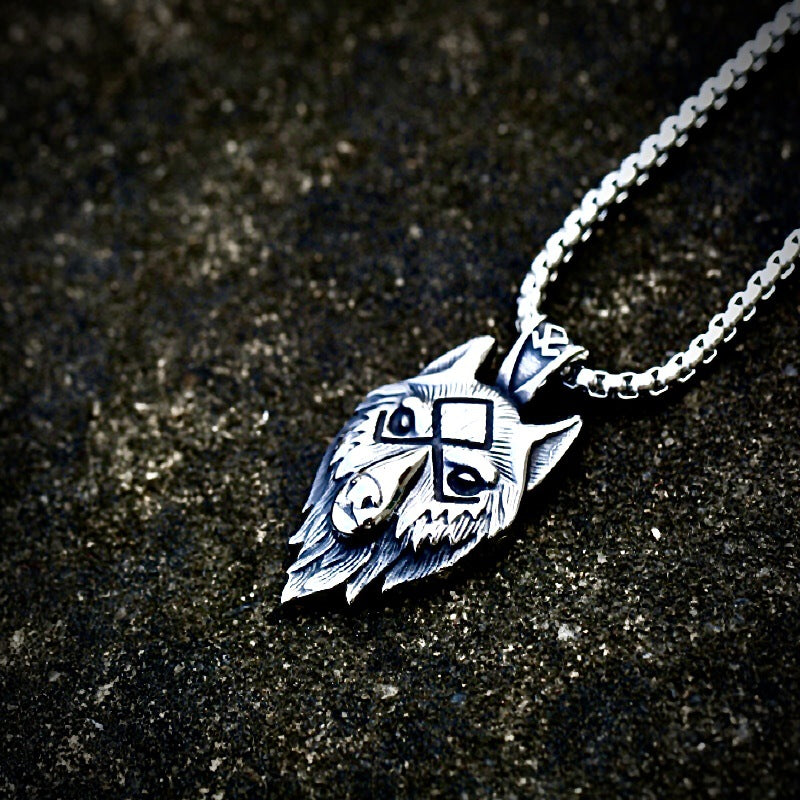Retro Viking Wolf Head Pendant Necklace for Men - Stainless Steel Jewelry from Planderful