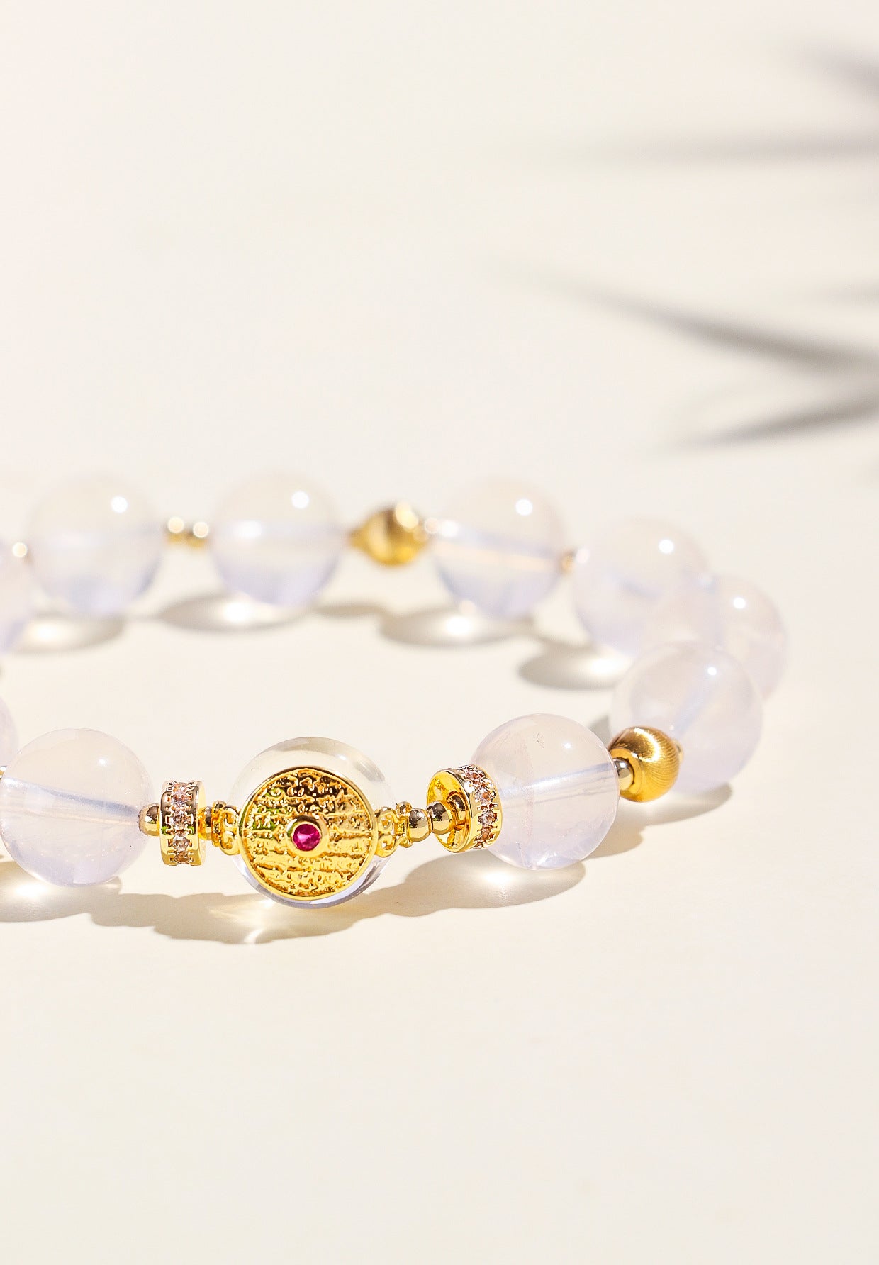 Planderful Fortune's Favor Bracelet – Sweet Strawberry Crystal Design