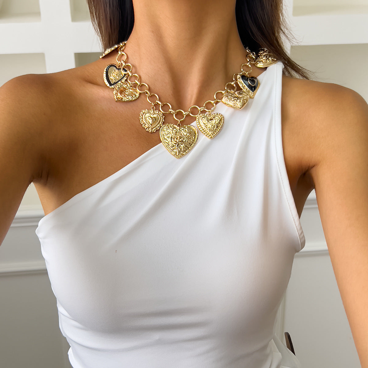 Planderful Vienna Verve Necklace – Personalized Love-Shaped Pendant