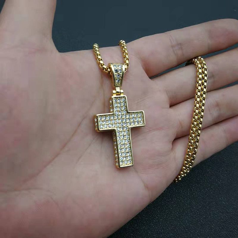 Zircon Necklace – Statement Cross Pendant For Men And Women