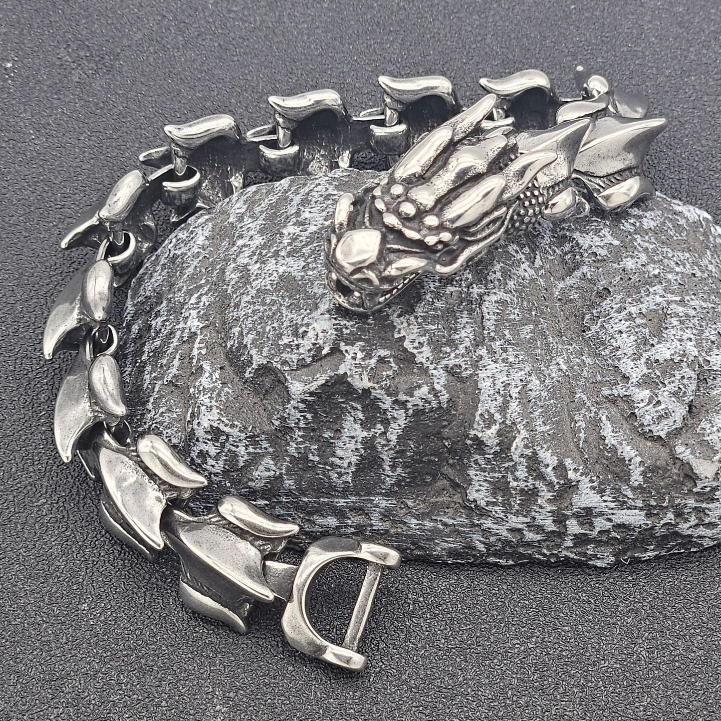 Planderful Titanium Steel Dragon Scale Bracelet For Men And Unisex Retro Keel Punk Style