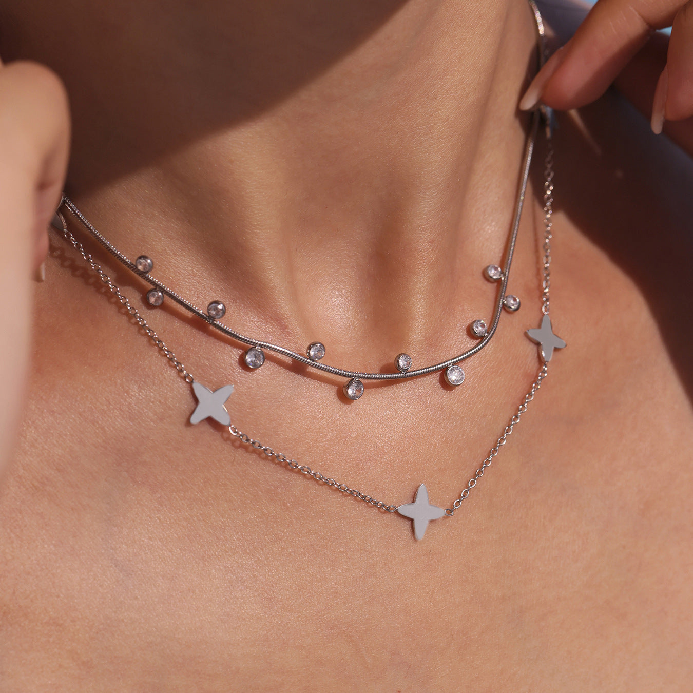 Planderful Zircon Collarbone Necklace Four Leaf Flower Women