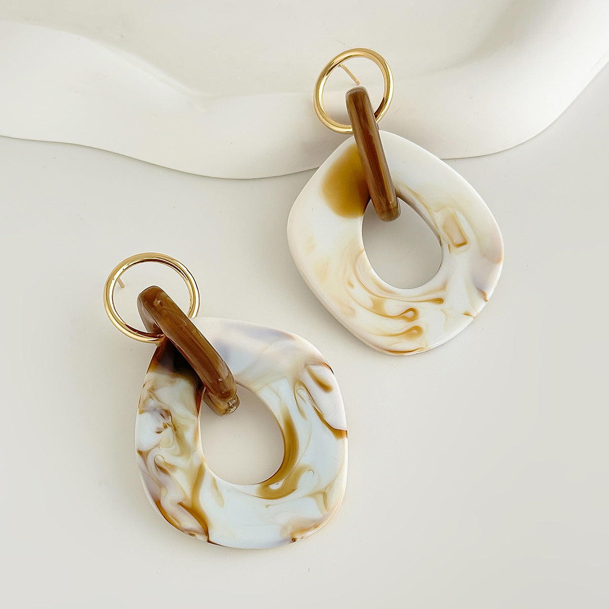 Planderful Vienna Verve Geometric Resin Earrings For Modern Women Bold Statement