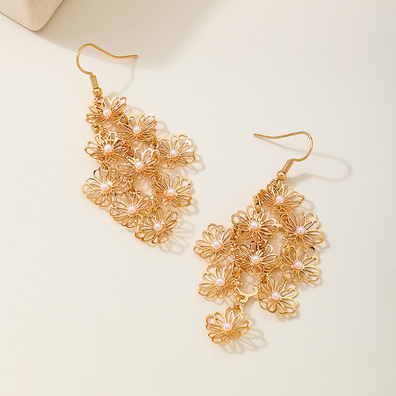 Planderful Vienna Verve Earrings – Elegant Pearl Flower Design