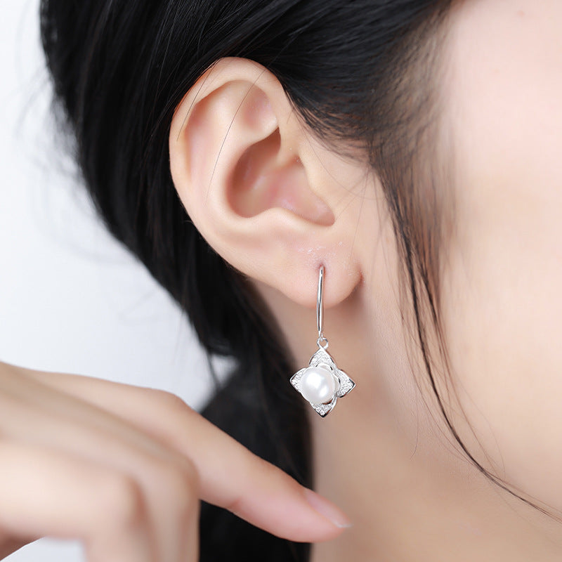 Minimalist Clover Pearl 925 Sterling Silver Earrings