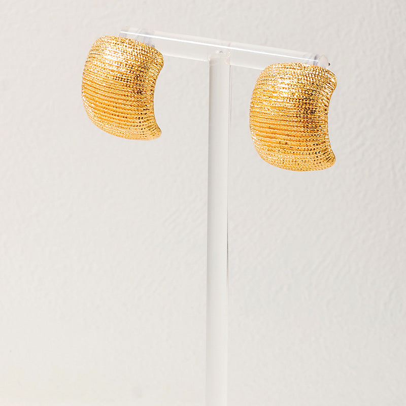 Luxurious European & American High-End Metal Texture Nail Earrings