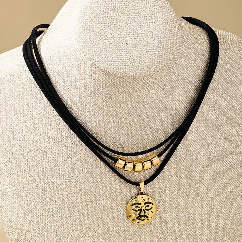 Planderful Vienna Verve Necklace – Elegant Three-Layer Crescent Moon Design