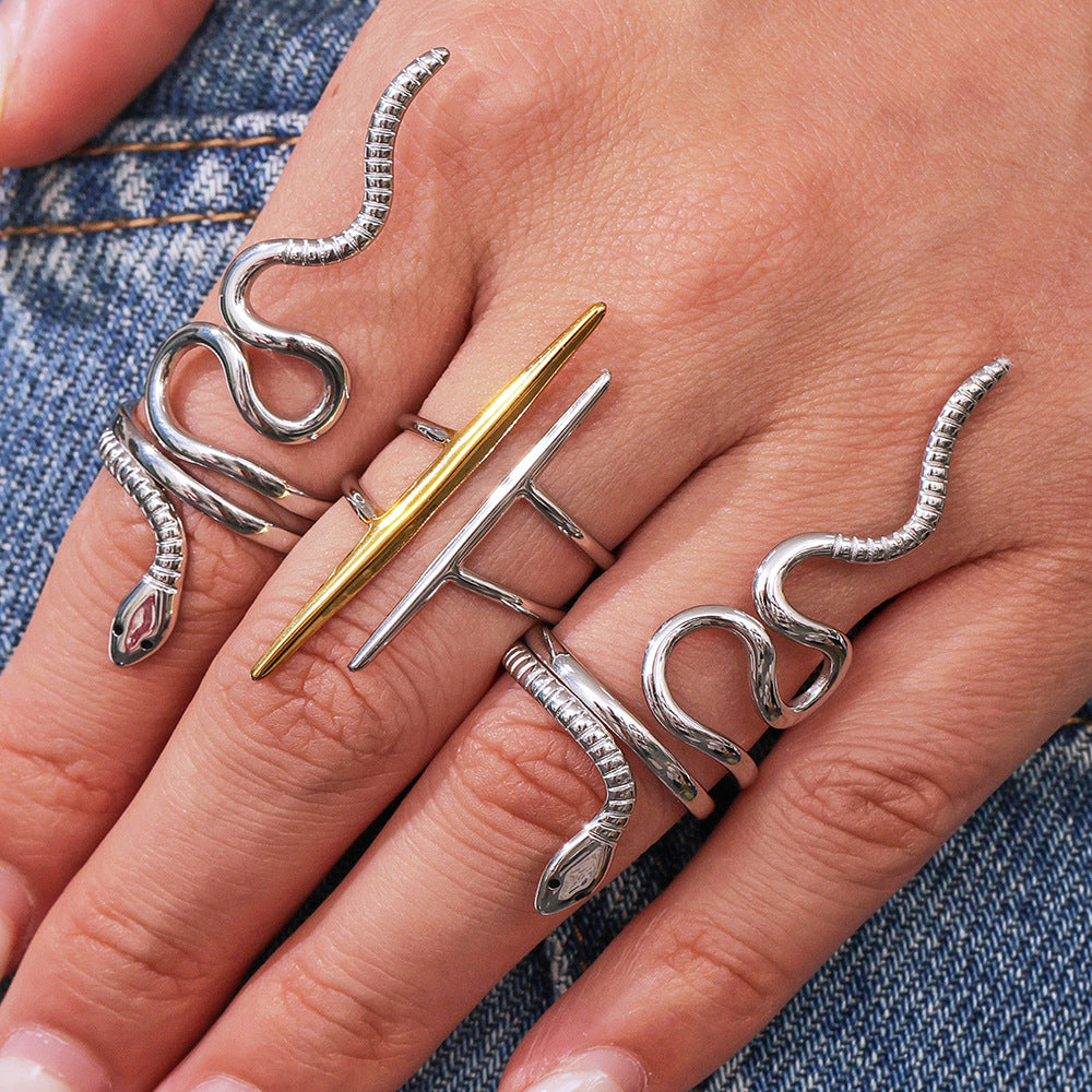 Planderful Stainless Steel Serpentine Ring Unisex Open