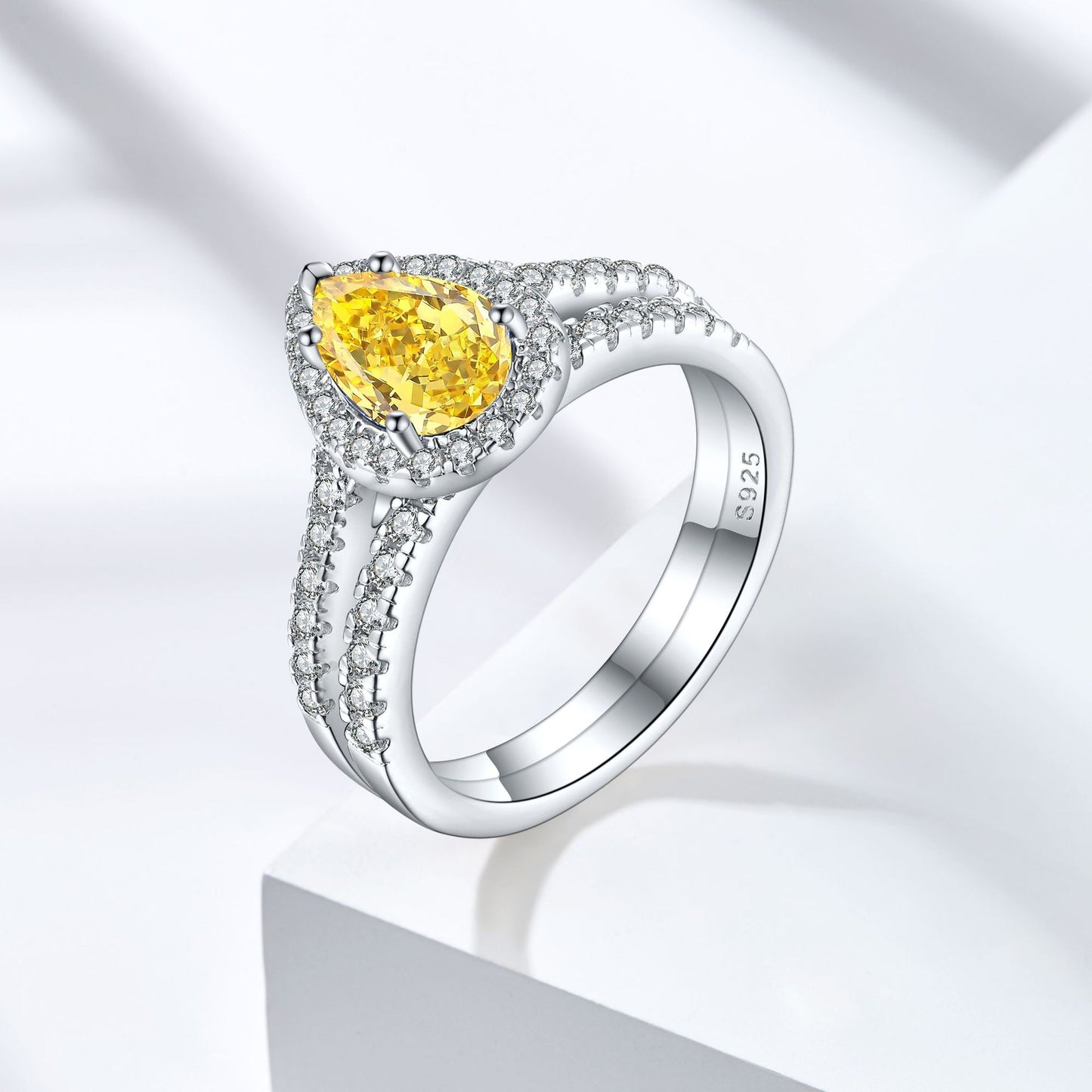 Sterling Silver 1.5ct Ice Flower Cut Colored Treasure Ring