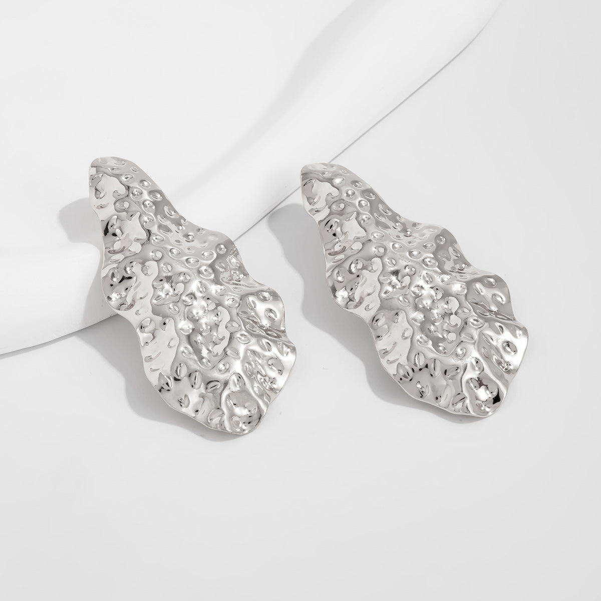 Planderful Vienna Verve Three Dimensional Sunflower Pendant Stud Earrings For Women Statement Retro Liquid Style