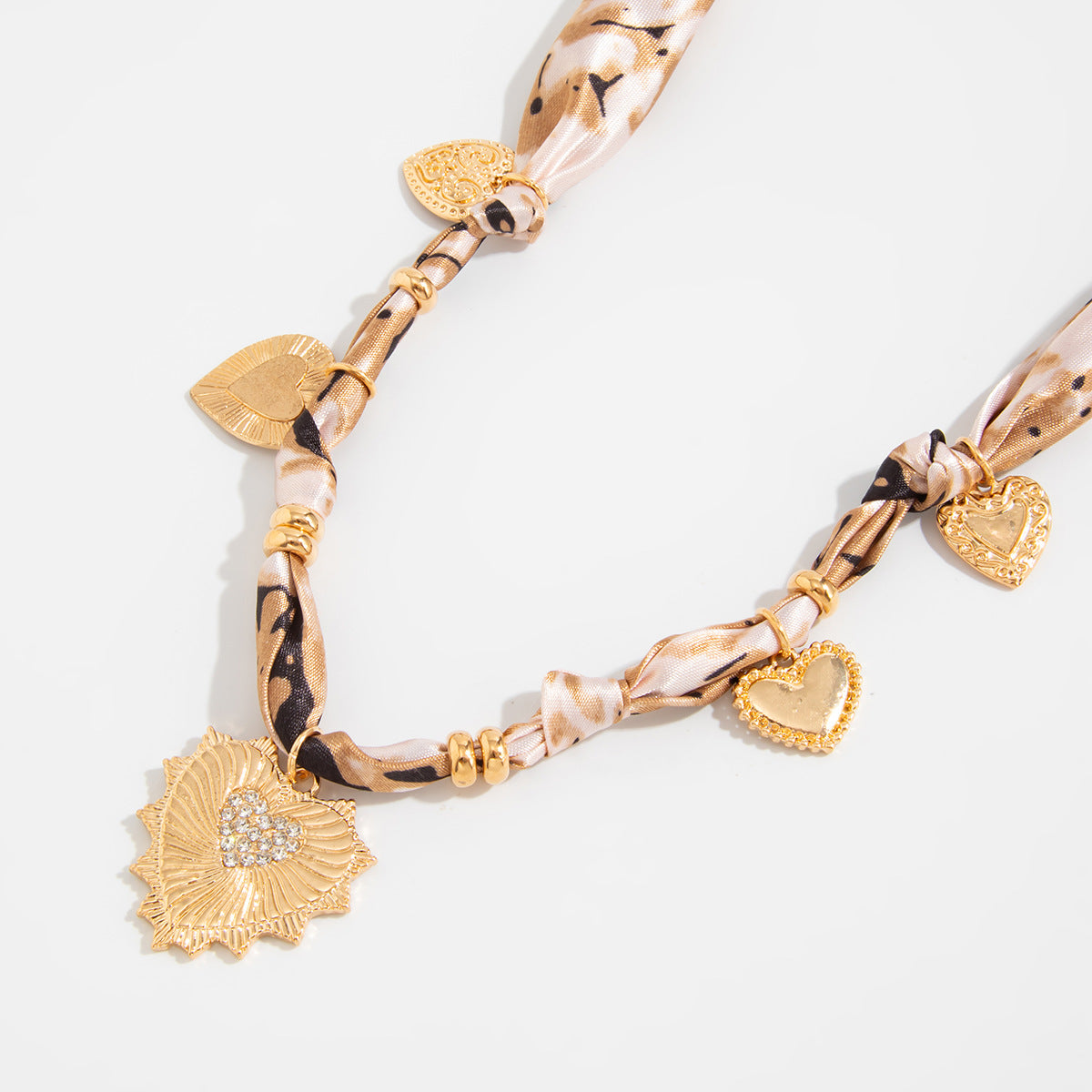 Scarf Heart Pendant Collarbone Necklace
