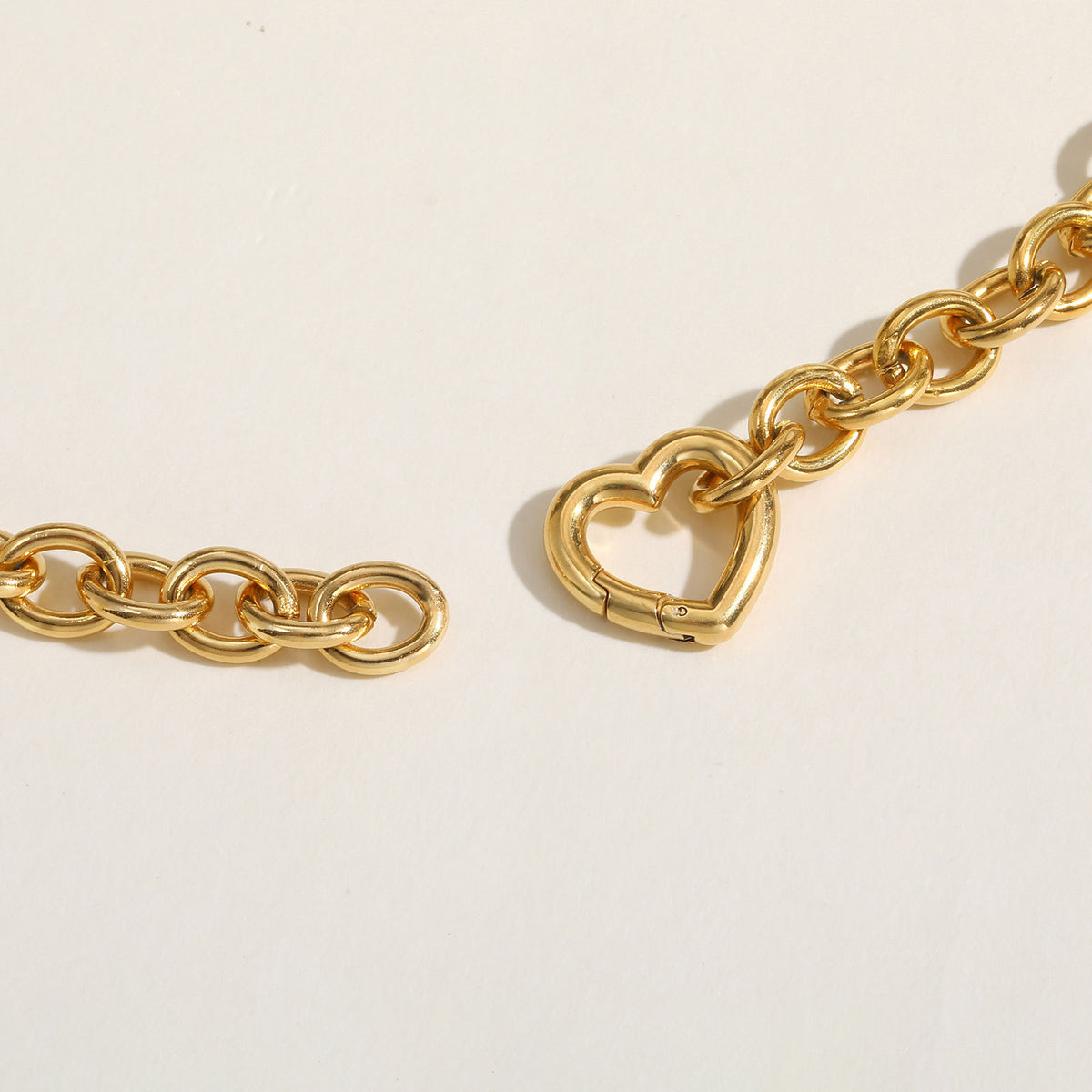 Ladies Titanium Steel – Stainless Steel Round Cross Chain Heart Buckle Necklace Bracelet