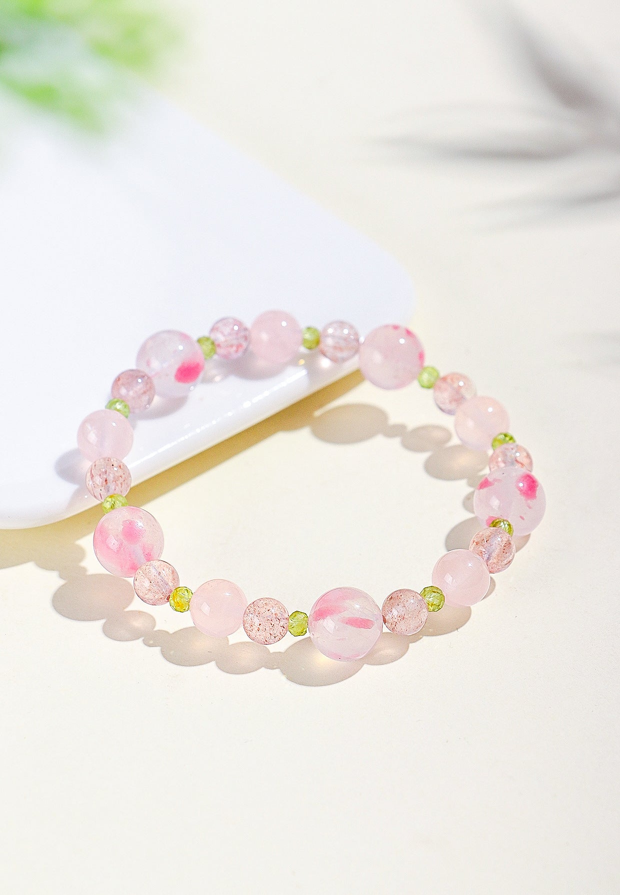 Planderful Fortune's Favor Bracelet – Fresh and Sweet Crystal Beaded Design