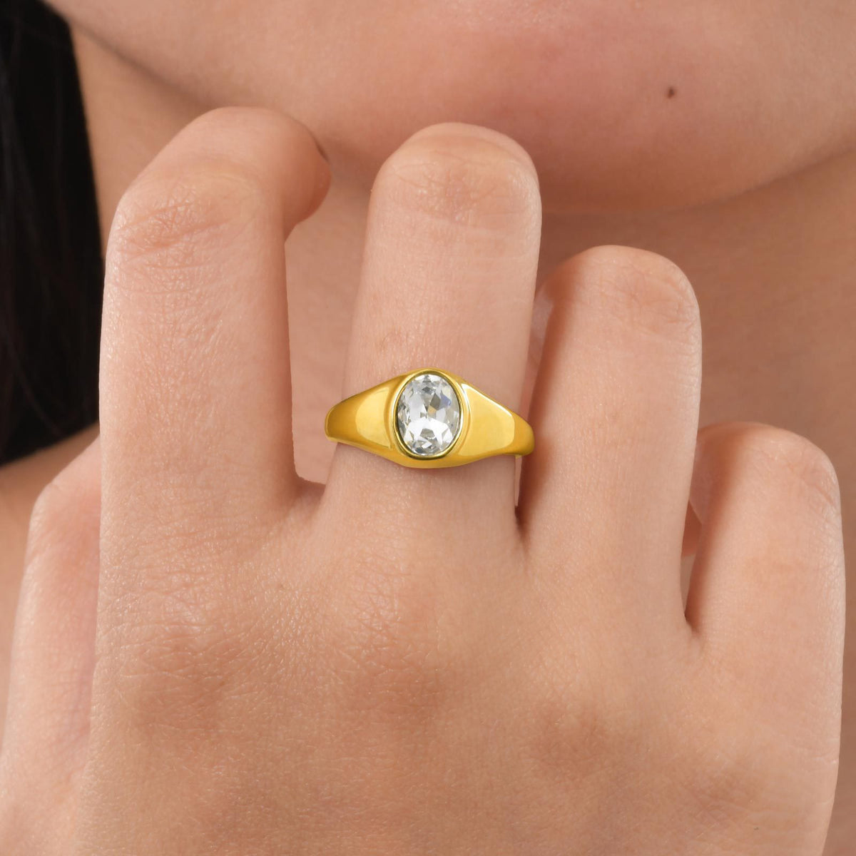 Stainless Steel Gold-Plated Oval Zircon Ring – Classic Daily Women's Titanium Steel