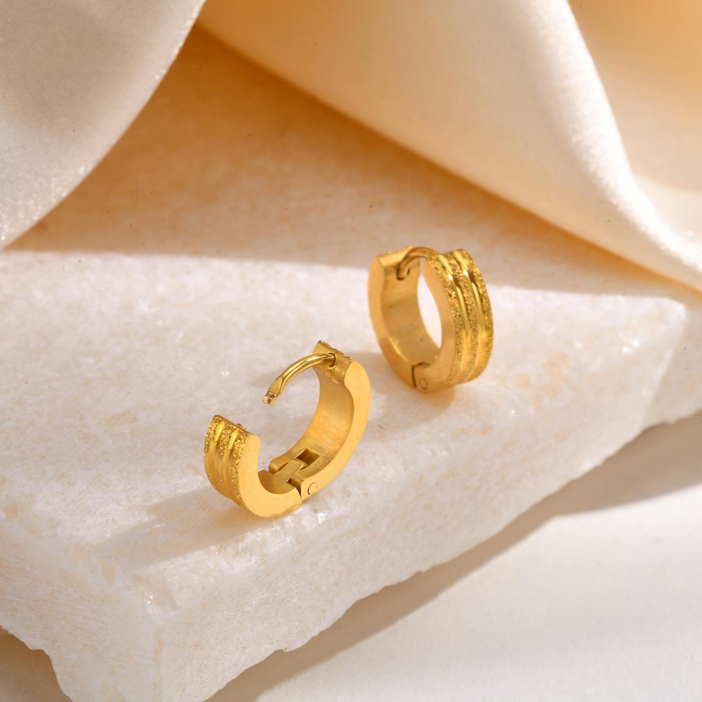 Cross-Border European And American Earrings Wholesale Accessories