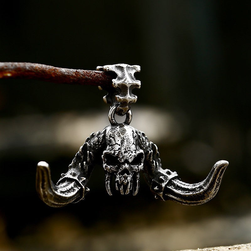 Retro Skull Titanium Steel Pendant for Men - Punk Hip Hop Jewelry