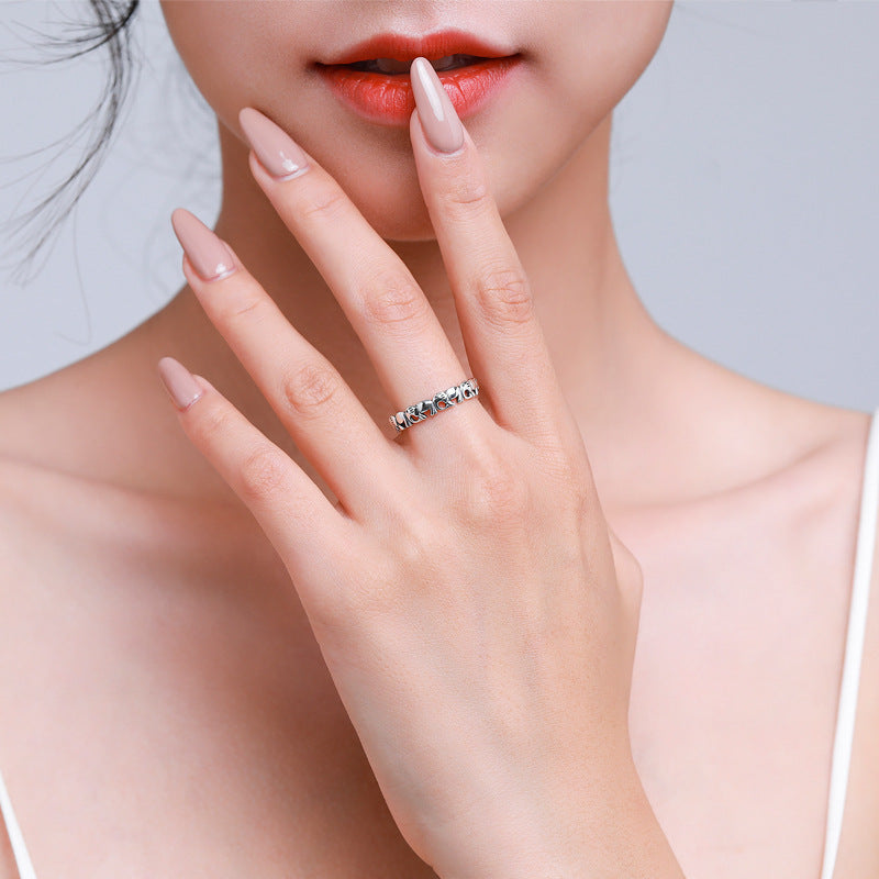 Silver Elephant Finger Ring - Retro Style Women's Hand Jewelry