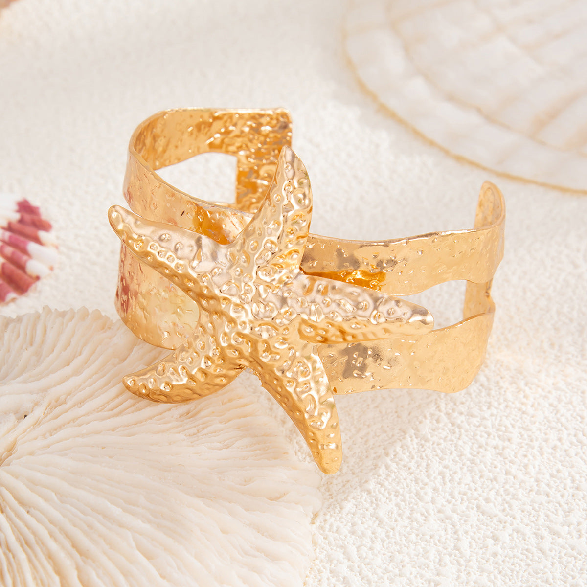 Planderful Vienna Verve Bracelet – Retro Exaggerated Ocean-Inspired Design