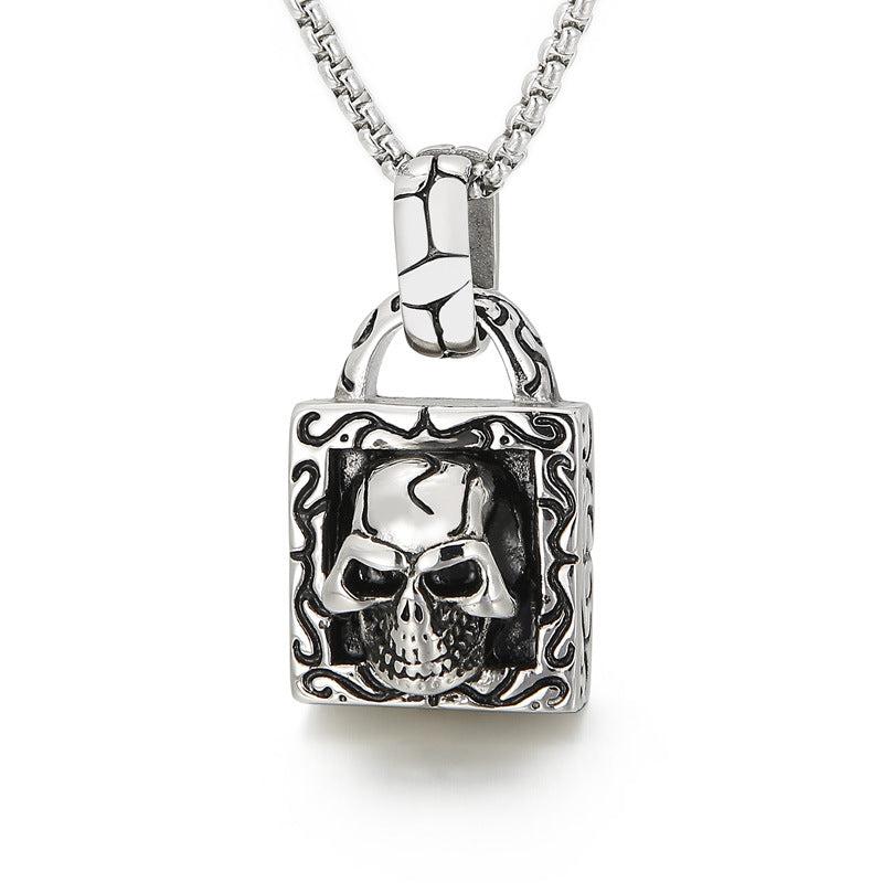 European Pirate Style Titanium Steel Men's Pendant with Vintage Charm