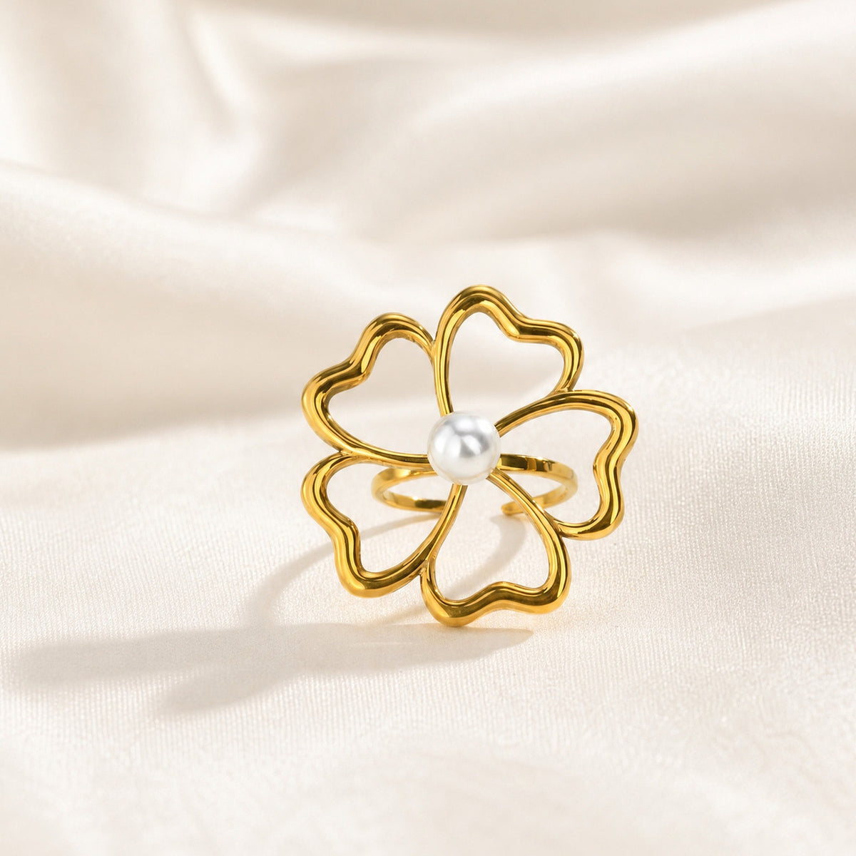 Metal Hollow Flower Imitation Pearl Necklace – Stainless Steel Elegant Ring
