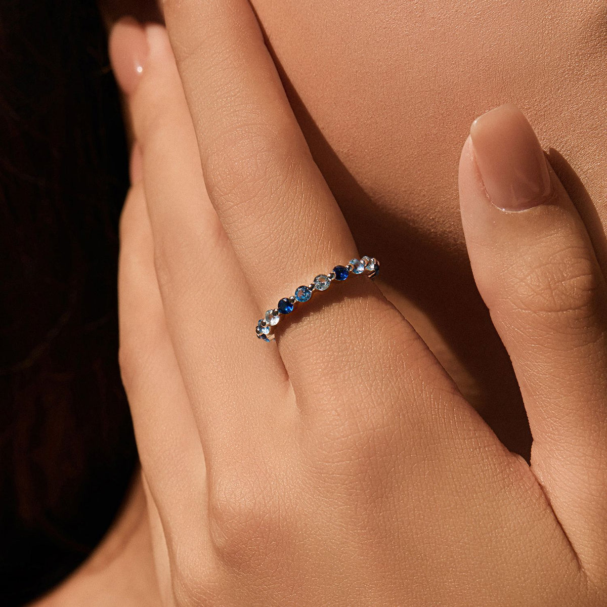 925 Sterling Silver Gradient Blue Zircon Band