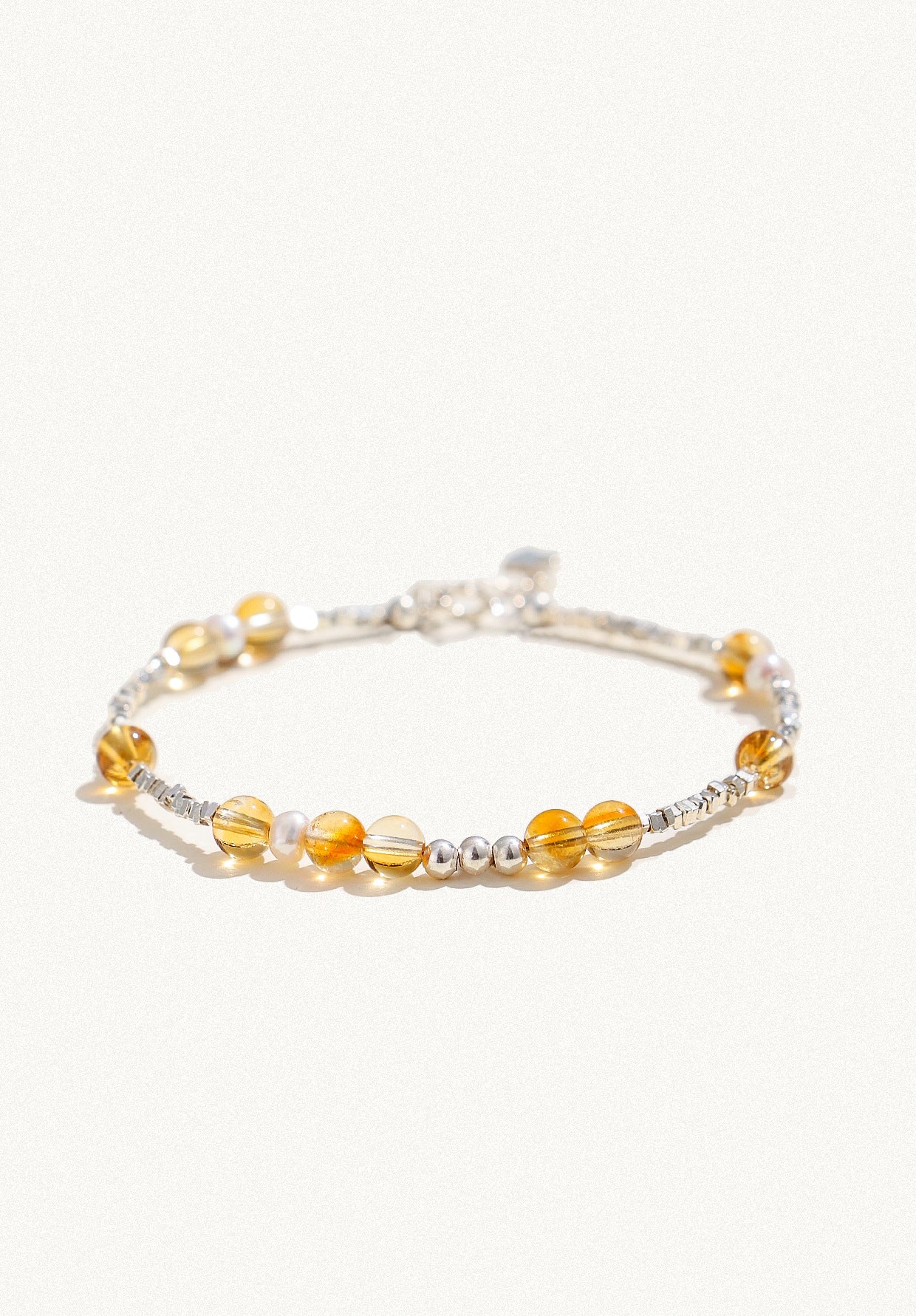 Planderful Fortune's Favor Bracelet – Elegant Crystal Beaded Design