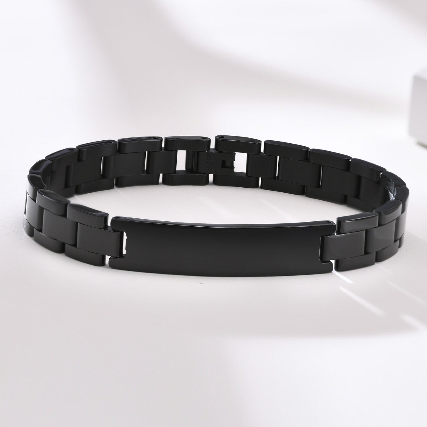 Stainless Steel Bent Watch with Bracelet Black Neutral Jewelry Buckle for Men