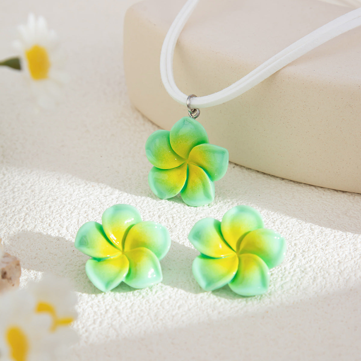 Planderful Vienna Verve Necklace and Earrings Set – Sweet Dopamine Color Floral Design